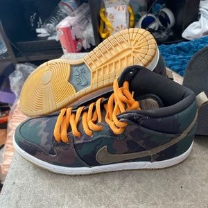 Men’s Nike dunk high premium SB (510)